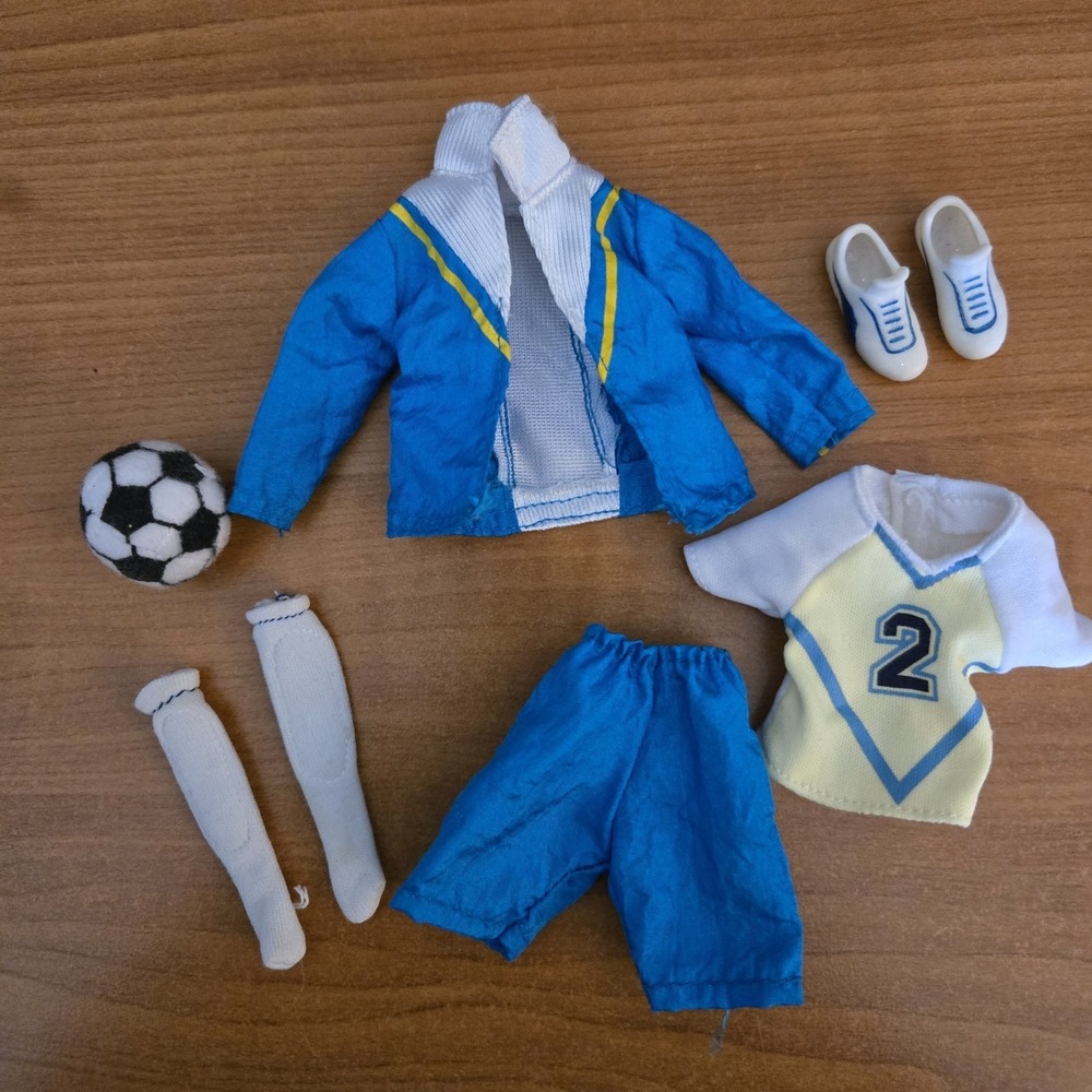 Only Hearts Club 9" Doll Clothes: 6-piece Soccer Uniform‎ Outfit Clothing Set